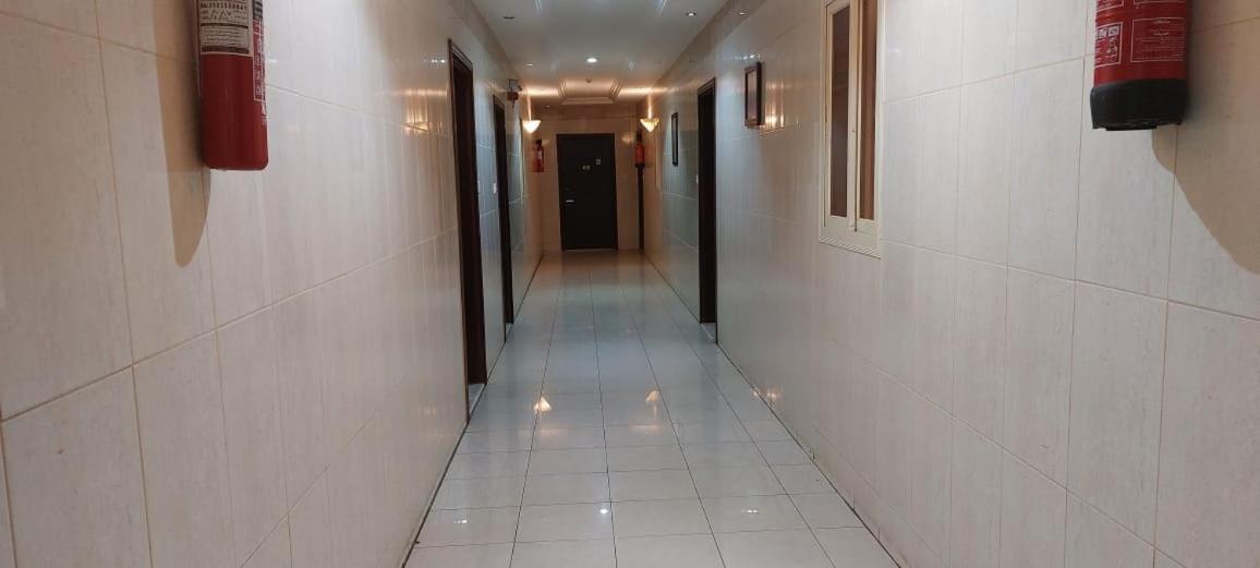 رونزا للوحدات السكنية المفروشة Rwnza Hotel Apartments Tabuk Bagian luar foto